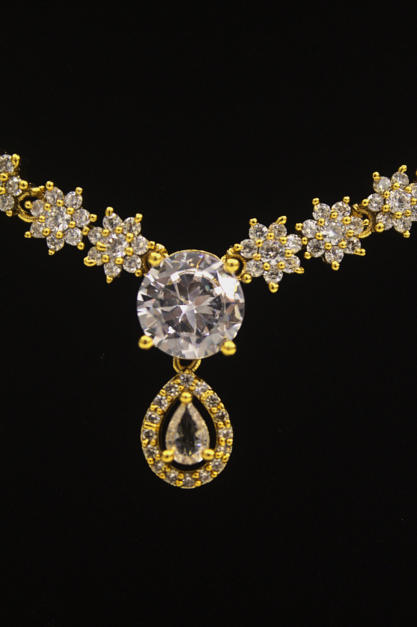 "Aurora Gold-Plated Bridal Necklace & Earrings Set" Product code-6330