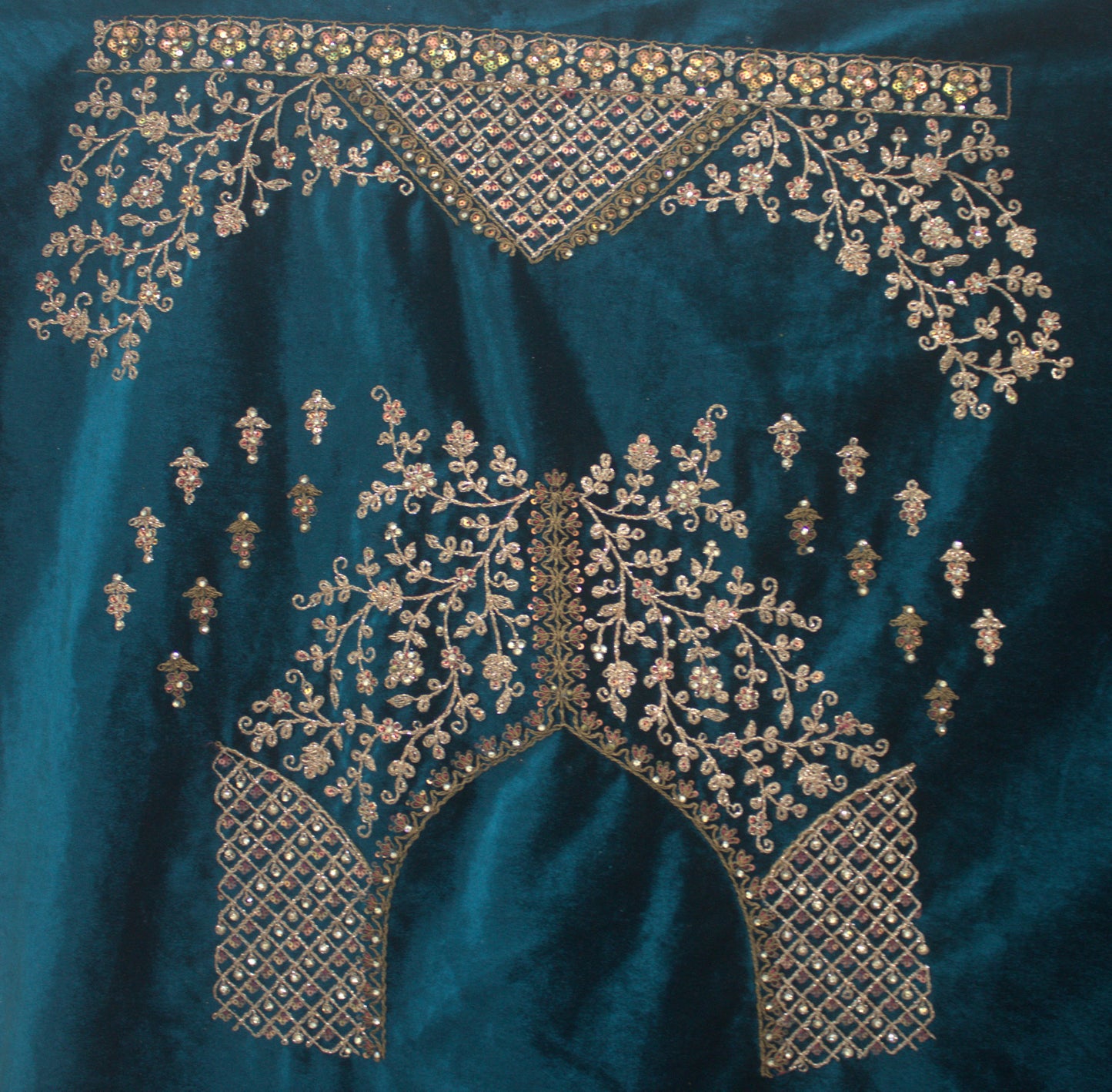 “Emerald Majesty Heavy Embroidered Bridal Lehenga with Sequins & Zari Work” Product code-1247