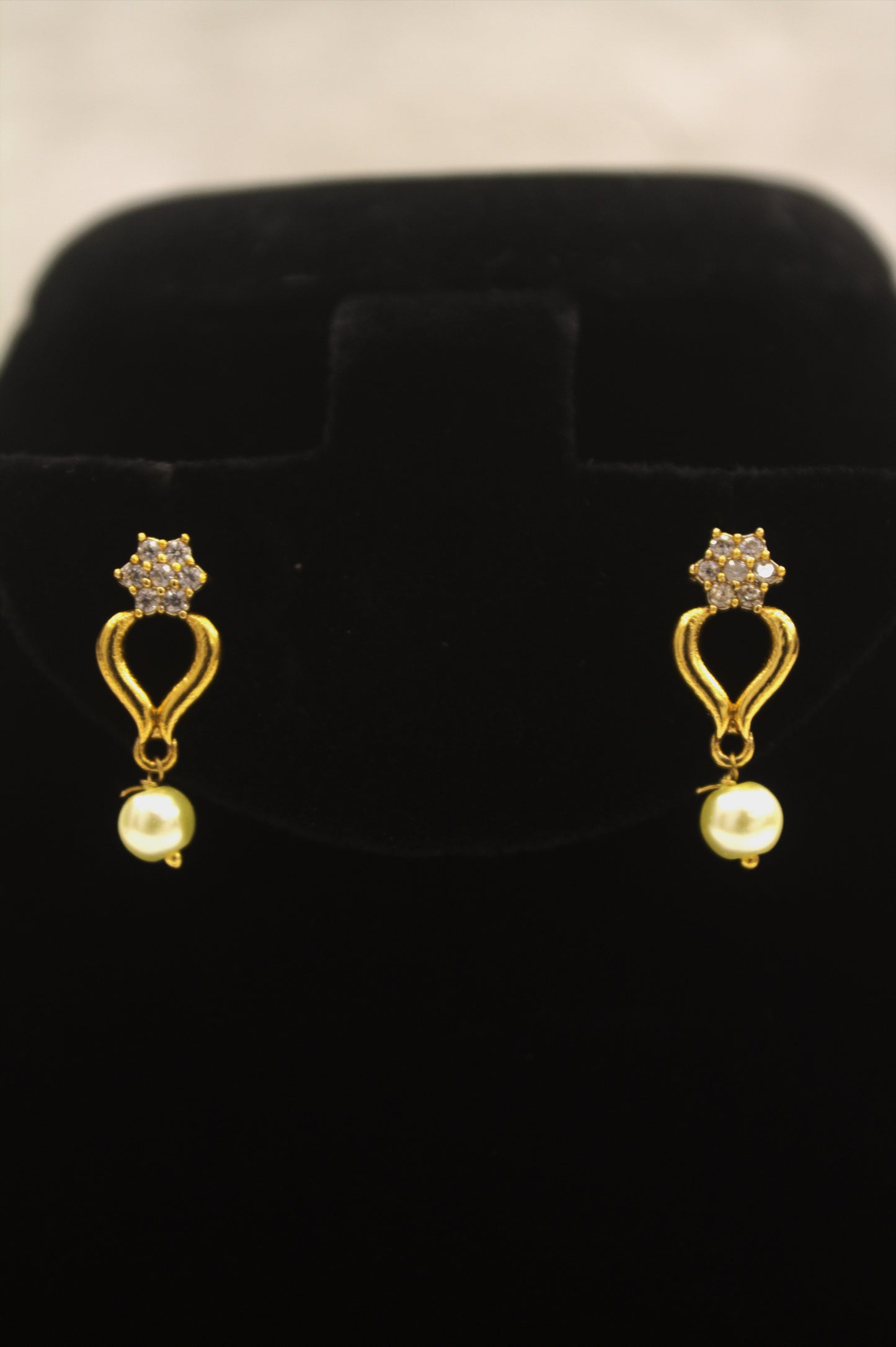 "Elegant Gold-Plated Necklace & Earring Set with Pearl Drop and Zircon Detailing" Product code-6008