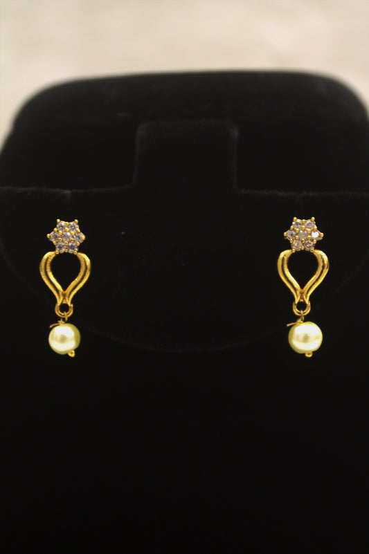 "Elegant Gold-Plated Necklace & Earring Set with Pearl Drop and Zircon Detailing" Product code-6008