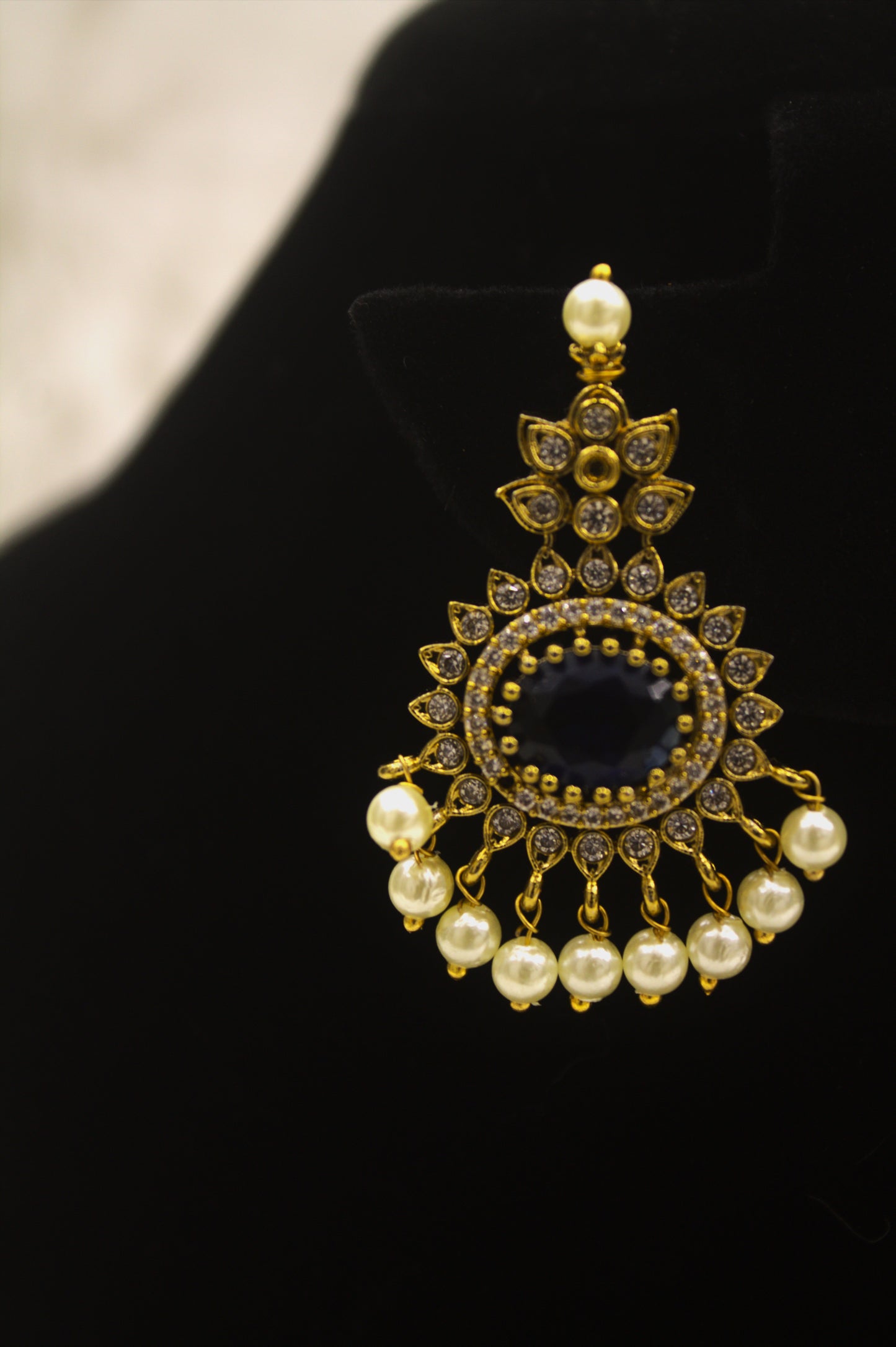 "Navy Blue Stone & Pearl Gold-Plated Necklace Set – Traditional Bridal Jewelry with Earrings" Product code-6004